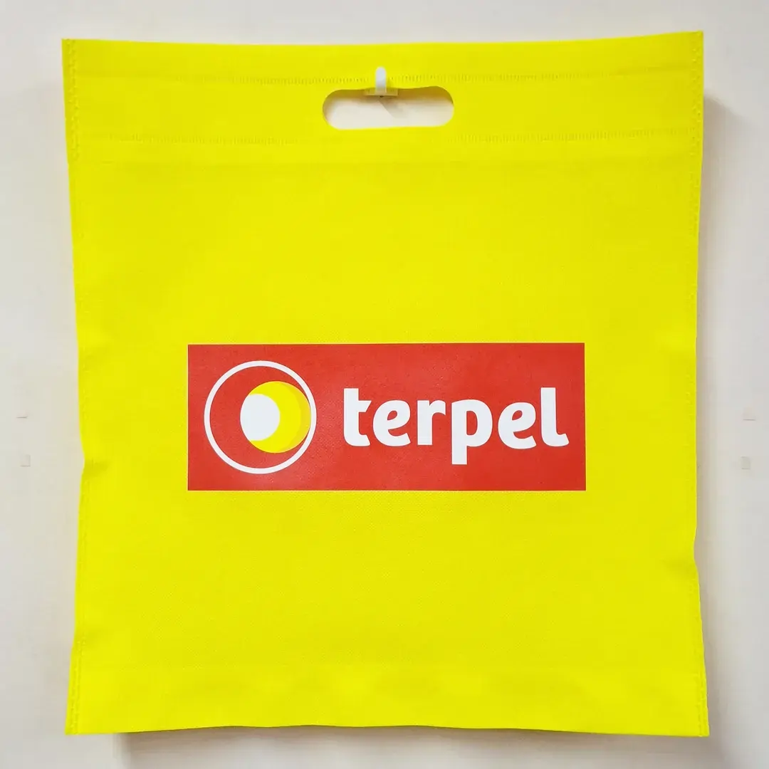 Bolsa de cambrel con manija troquelada