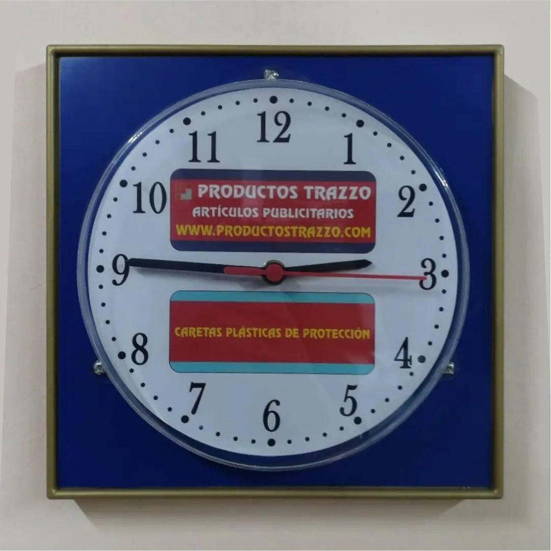 Reloj pared tipo económico con marco plástico cuadrado